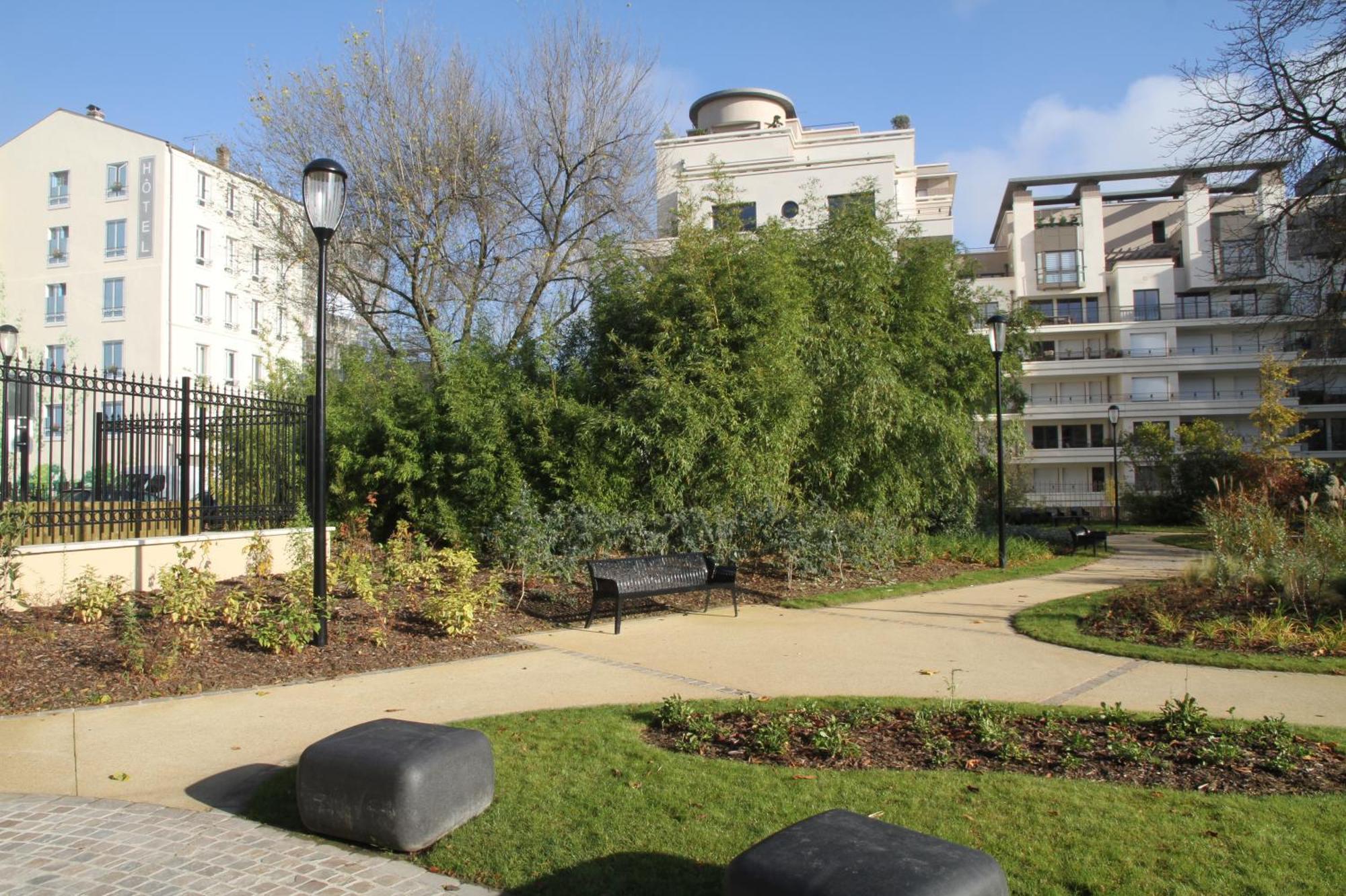 Best Western Rives De Paris La Defense Курбевуа Экстерьер фото